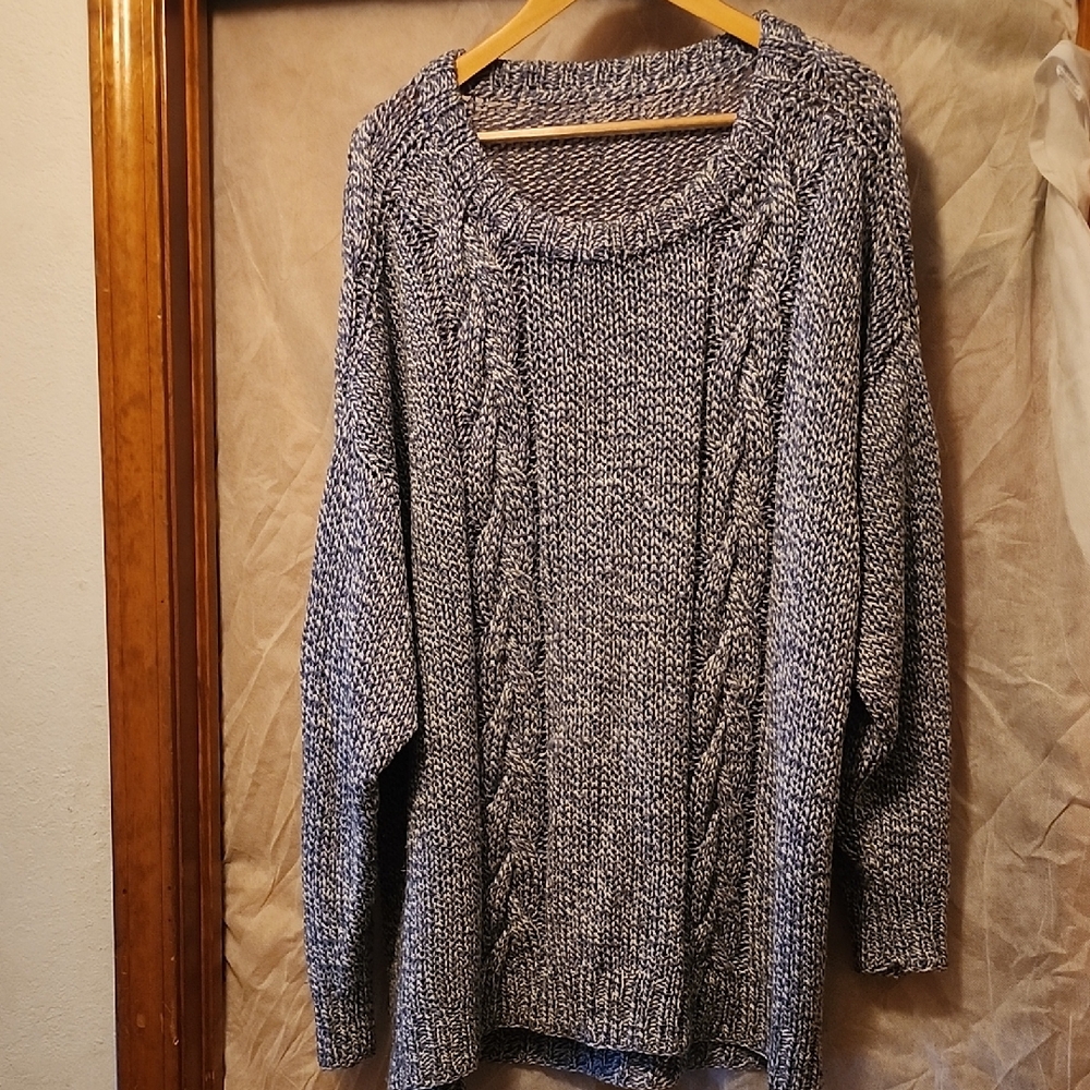 Women's Cable Knit Sweater - Blue